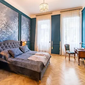 Apartman Kastely, Eger